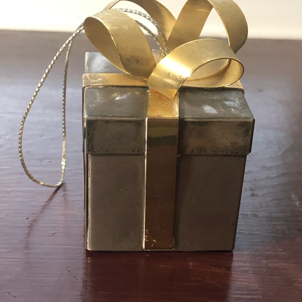 Godinger Box Tree Ornament